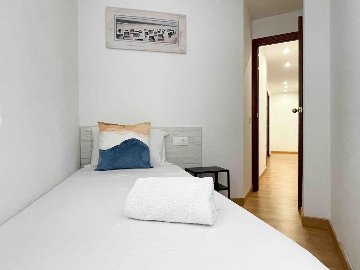 Appartamento Hostourist Fira Plaza Espana 3
