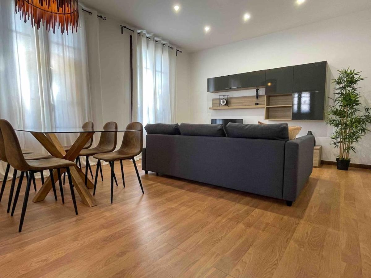 Hostourist Fira Plaza Espana 3 * Barcellona